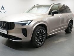Ljusgrå (grå) Begagnad 2024 Volvo XC90 Ultra SUV | 859 900 kr (Dyr)