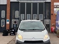 Vit Begagnad 2011 Citroën Jumpy Minibuss | 26 000 kr (Superpris)