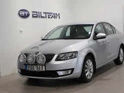 Silver Begagnad 2014 Skoda Octavia Ambition Halvkombi | 134 900 kr (Lite dyr)