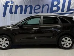 Brun Begagnad 2016 Kia Niro Advance SUV | 169 500 kr (Marknadspris)