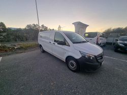 Vit Begagnad 2018 Mercedes Vito Minibuss | 169 500 kr (Marknadspris)