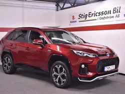 Röd Begagnad 2021 Suzuki Across SUV | 436 500 kr (Dyr)