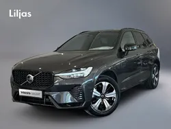 Grå Begagnad 2023 Volvo XC60 Plus SUV | 449 000 kr (Marknadspris)