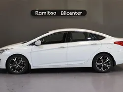 Vit Begagnad 2011 Hyundai i40 Sedan | 78 900 kr (Marknadspris)