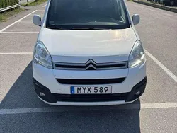Vit Begagnad 2016 Citroën Berlingo Minibuss | 50 000 kr (Bra pris)