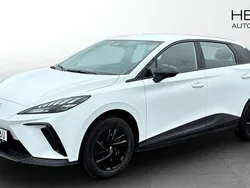 Vit (white) Begagnad 2023 MG MG4 EV Halvkombi | 254 900 kr (Marknadspris)