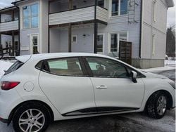 Vit Begagnad 2014 Renault Clio IV Halvkombi | 52 000 kr (Bra pris)