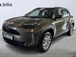 Grön Begagnad 2025 Toyota Yaris Hybrid Active SUV | 299 900 kr (Dyr)