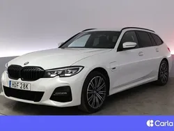 BMW 330e