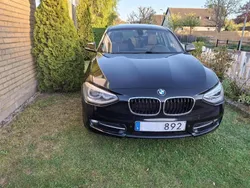 Svart Begagnad 2015 BMW 116 Sport Line Halvkombi | 130 000 kr