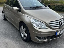 Brun Begagnad 2006 Mercedes B170 Minibuss | 34 000 kr (Bra pris)