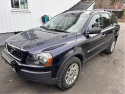 Blå Begagnad 2005 Volvo XC90 Momentum SUV | 48 000 kr (Bra pris)