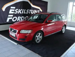 Röd Begagnad 2007 Volvo V50 Kinetic Kombi | 54 900 kr (Dyr)