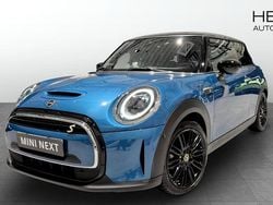 Blå Begagnad 2023 Mini Cooper SE Halvkombi | 254 700 kr (Marknadspris)