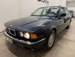 Blå metallic Begagnad 1993 BMW 740L Sedan | 199 500 kr