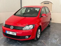 Röd Begagnad 2013 VW Golf Halvkombi | 49 900 kr