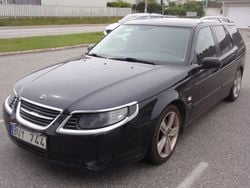 Svart Begagnad 2009 Saab 9-5 Griffin Kombi | 29 500 kr (Bra pris)