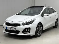 Vit Begagnad 2016 Kia Ceed GT-Line | 115 000 kr (Marknadspris)