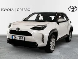 Vit Begagnad 2021 Toyota Yaris Cross Active SUV | 259 900 kr (Marknadspris)