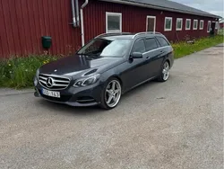Grå Begagnad 2014 Mercedes E220 Sport Kombi | 110 000 kr