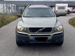Grön Begagnad 2006 Volvo XC90 Kinetic SUV | 35 000 kr