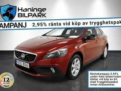 Röd Begagnad 2013 Volvo V40 CC Momentum Kombi | 149 900 kr (Marknadspris)