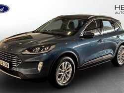 Blå (blue) Begagnad 2023 Ford Kuga SUV | 269 900 kr (Marknadspris)