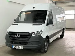Vit Begagnad 2022 Mercedes Sprinter Van | 284 900 kr (Bra pris)