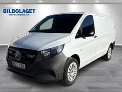 Vit Begagnad 2024 Mercedes Vito Minibuss | 593 625 kr