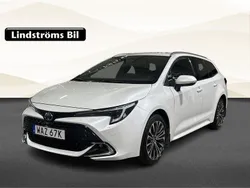 Vit Begagnad 2023 Toyota Corolla Style Kombi | 319 500 kr (Lite dyr)