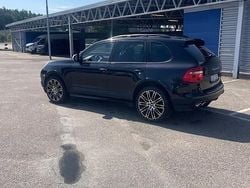 Svart Begagnad 2008 Porsche Cayenne GTS SUV | 99 000 kr