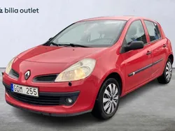 Mörkröd Begagnad 2006 Renault Clio II Halvkombi | 17 000 kr (Bra pris)