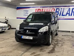 Svart Begagnad 2014 Peugeot Partner Minibuss | 79 900 kr (Dyr)