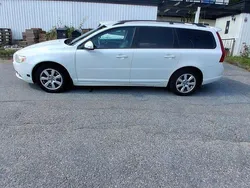 Vit Begagnad 2009 Volvo V70 Kombi | 29 000 kr (Bra pris)