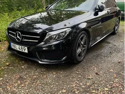 Svart Begagnad 2017 Mercedes C220 AMG line Kombi | 190 000 kr (Marknadspris)