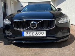 Svart Begagnad 2017 Volvo V90 Kinetic Kombi | 143 000 kr (Marknadspris)