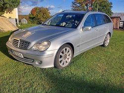 Silver Begagnad 2006 Mercedes C350 Elegance Kombi | 35 000 kr