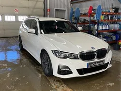 Vit Begagnad 2021 BMW 320 M Sport Kombi | 289 900 kr (Lite dyr)