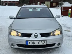 Ljusgrå (grå) Begagnad 2006 Renault Laguna GrandTour Privilege Kombi | 29 900 kr (Superpris)
