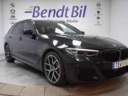 Safirsvartmetallic Begagnad 2023 BMW 530 M Sport Kombi | 419 500 kr