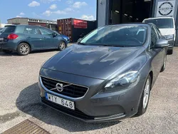 Grå Begagnad 2012 Volvo V40 Momentum Kombi | 79 800 kr (Bra pris)