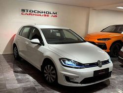 Vit Begagnad 2018 VW e-Golf Halvkombi | 159 900 kr (Lite dyr)