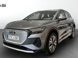 Tyfongrå metallic Begagnad 2023 Audi Q4 e-tron Advanced SUV | 439 000 kr (Marknadspris)