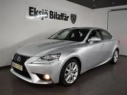 Silver Begagnad 2013 Lexus IS300h Executive Line Sedan | 189 500 kr (Marknadspris)