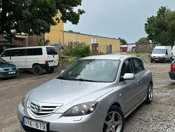 Grå Begagnad 2004 Mazda 3 Inclusive Halvkombi | 12 000 kr