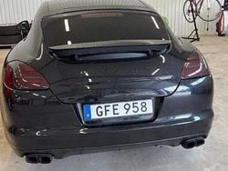 Svart Begagnad 2010 Porsche Panamera 4S Sport Sedan | 250 000 kr (Lite dyr)