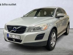Vit Begagnad 2010 Volvo XC60 Summum SUV | 79 900 kr (Marknadspris)