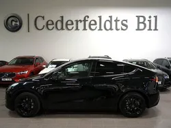 Svart Begagnad 2021 Tesla Model Y Long Range AWD SUV | 349 900 kr