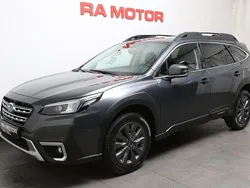 Ljusbrun Begagnad 2023 Subaru Outback SUV | 419 900 kr (Marknadspris)