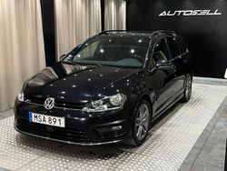 Svart Begagnad 2015 VW Golf VII R-line Kombi | 109 900 kr (Marknadspris)